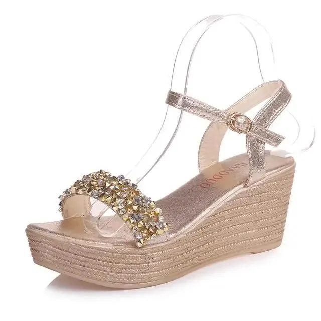 2021 New Women Summer Sandals Studded Detail Luxury Shine Design Casual Womens Shoes
