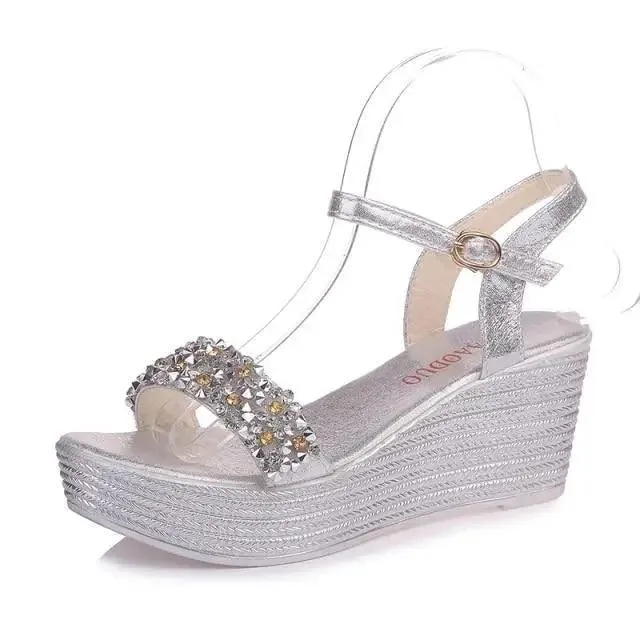 2021 New Women Summer Sandals Studded Detail Luxury Shine Design Casual Womens Shoes