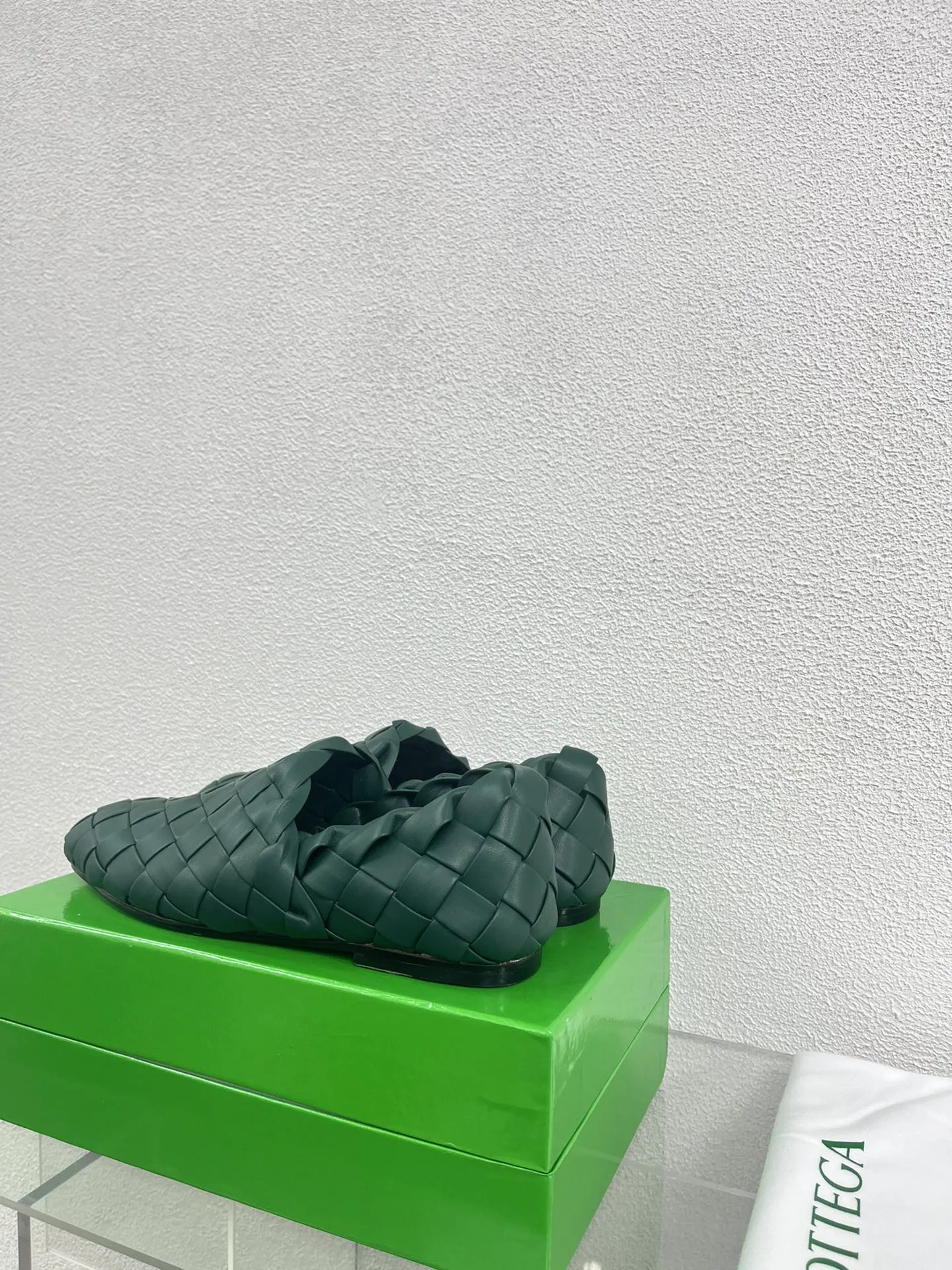 Bottega Veneta Intrecciato Green Lambskin 972905