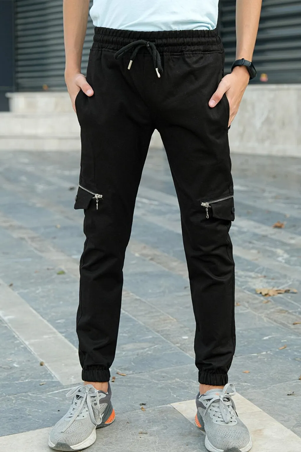 Boy's Elastic Waisted Cargo Pocket Jogger Pants