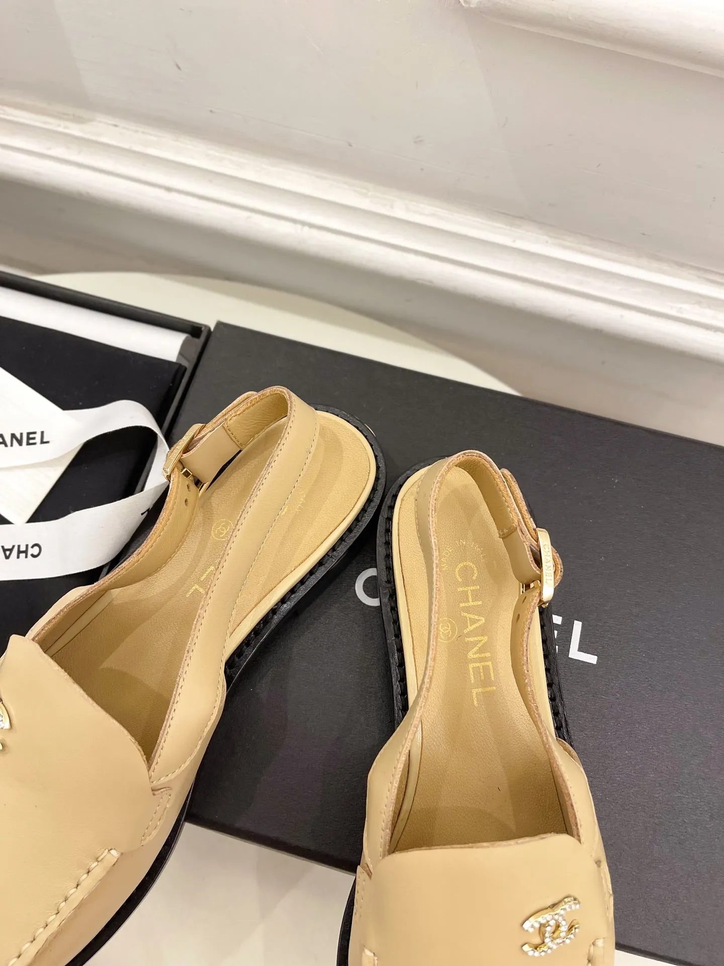 CC 25S Slingback Loafer Beige Calfskin