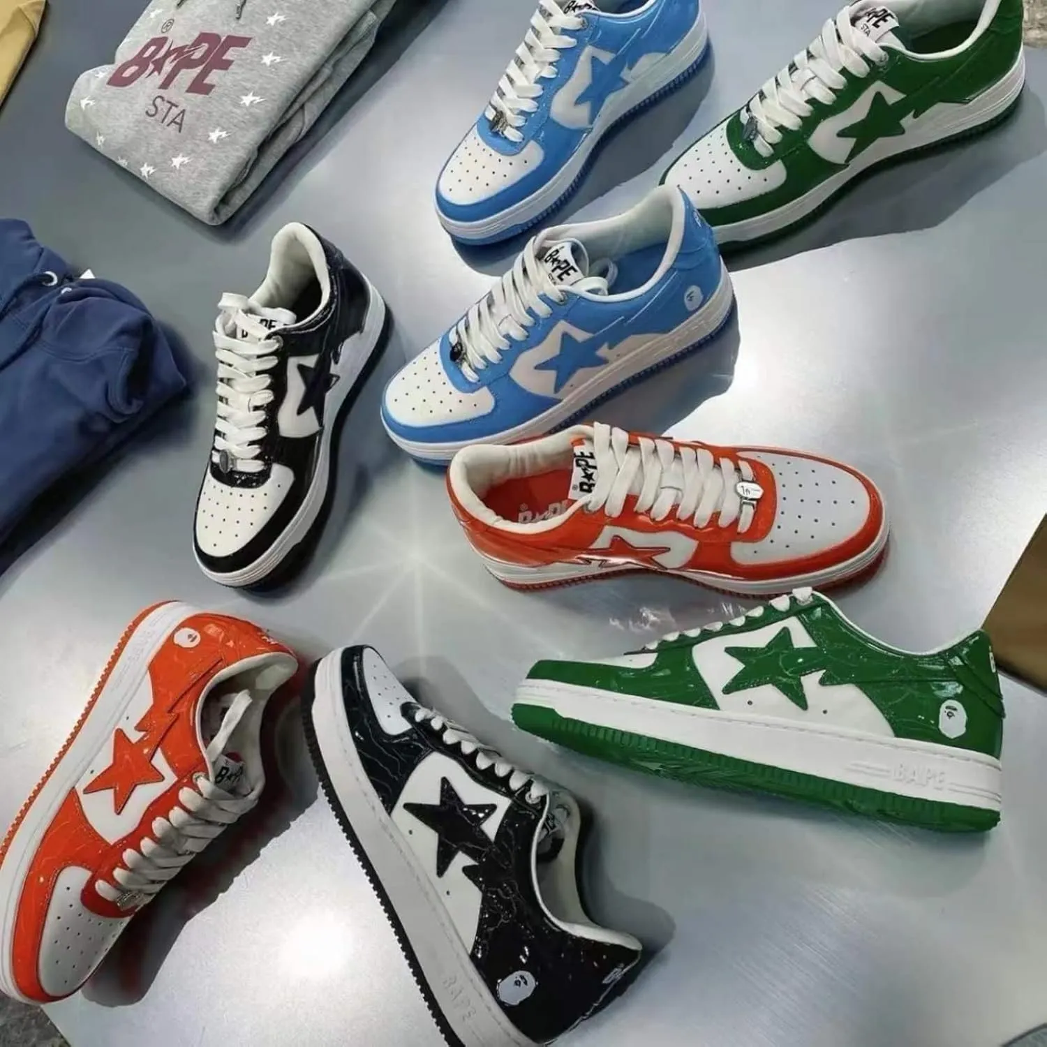 Ervkgm Sneakers for Women Men Classic Ape Head Logo Lightning Star Graphic Leather Trend Sports Shoes Low Top Skateboard Shoe
