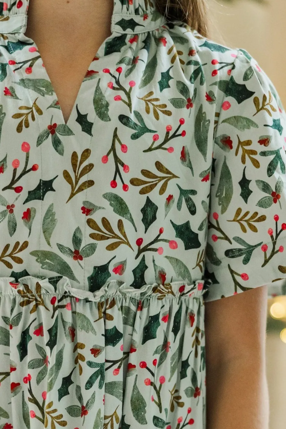 Girls: The Stephanie Green Holiday Floral Dress