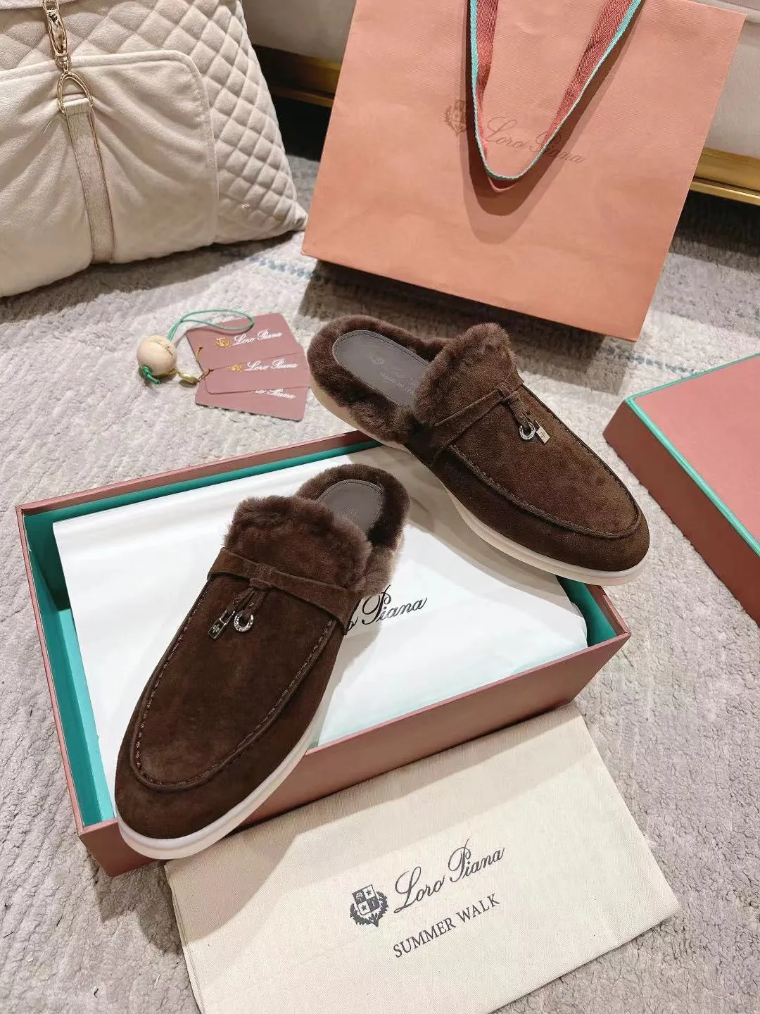 LP Charms Walk Babouche Loafer Bottele Brown  Suede With Rabbit Fur Lining 206245