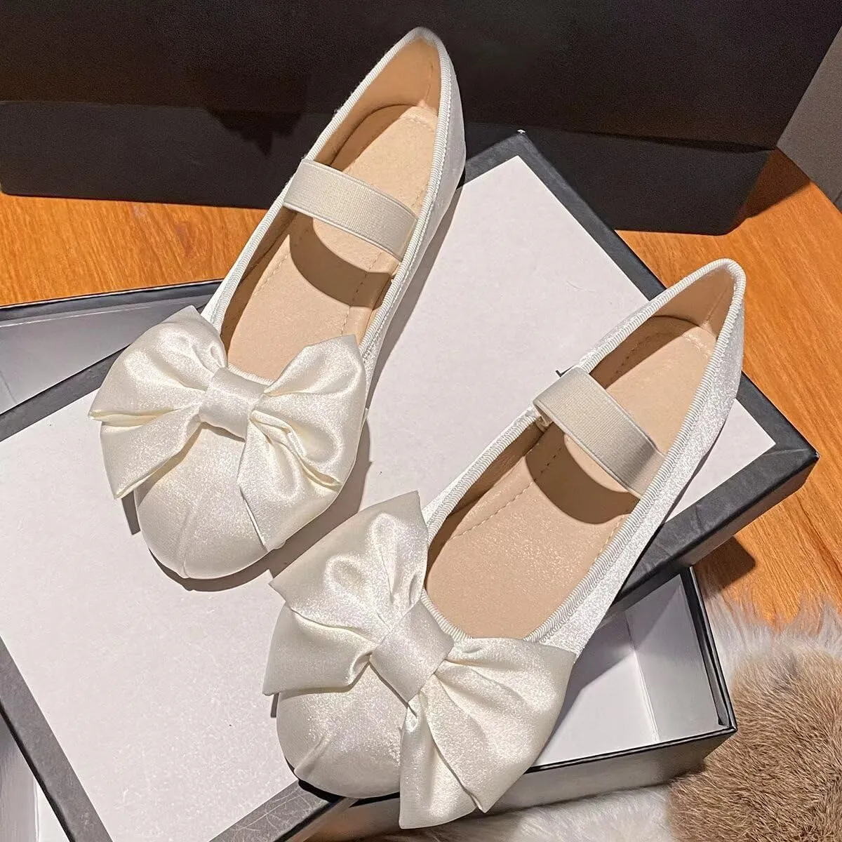 LUXINYU Flats for Women Dressy Square Toe Ankle Strap Mary Jane Shoes Casual Slip On Flats Comfortable Ballet Flats