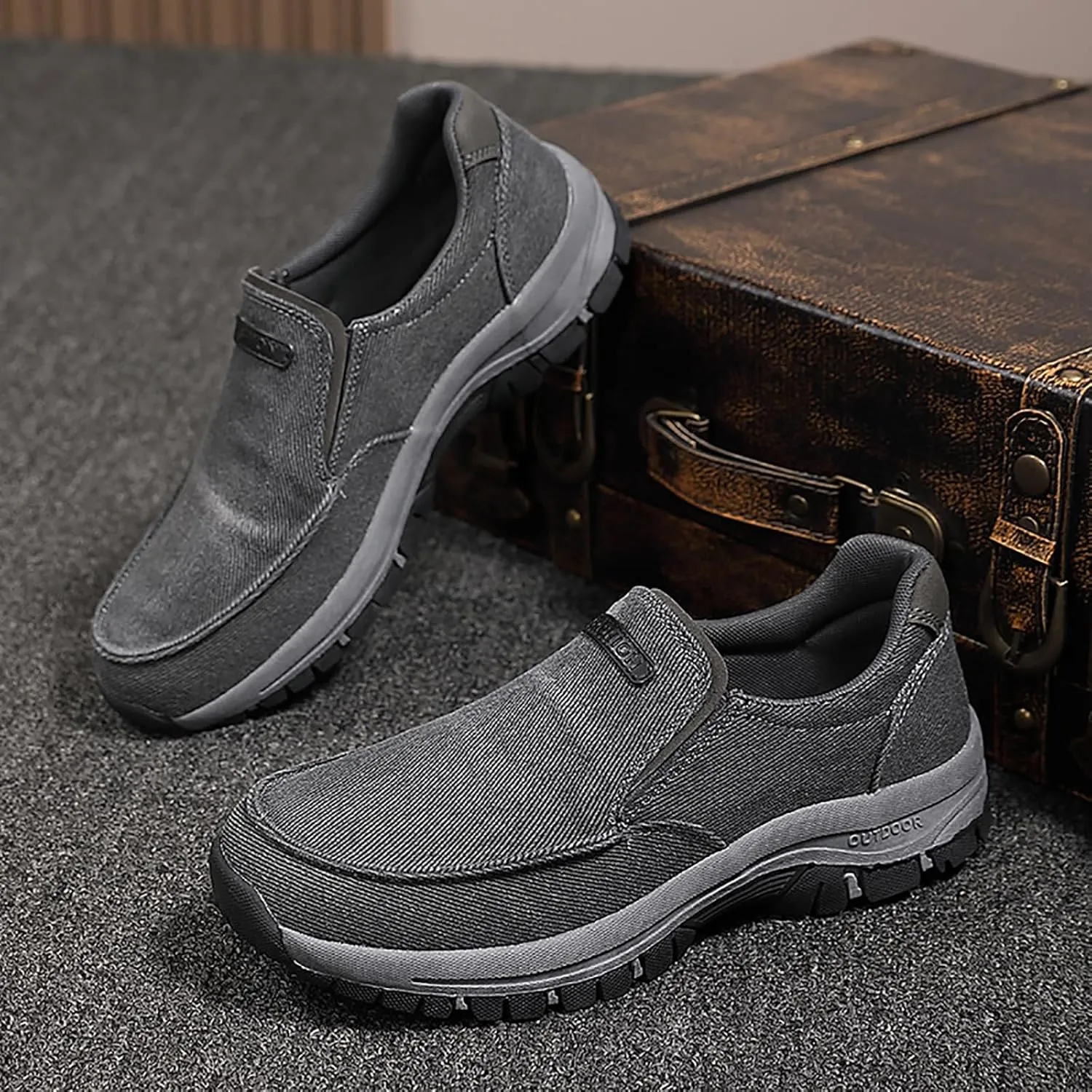 Men's Canvas Slip-on Loafers Lightweight Comfort Soft Bottom Round Toe Arch Support Wear-Resistant Casual Sneakers Outdoor Driving Walking Shoes