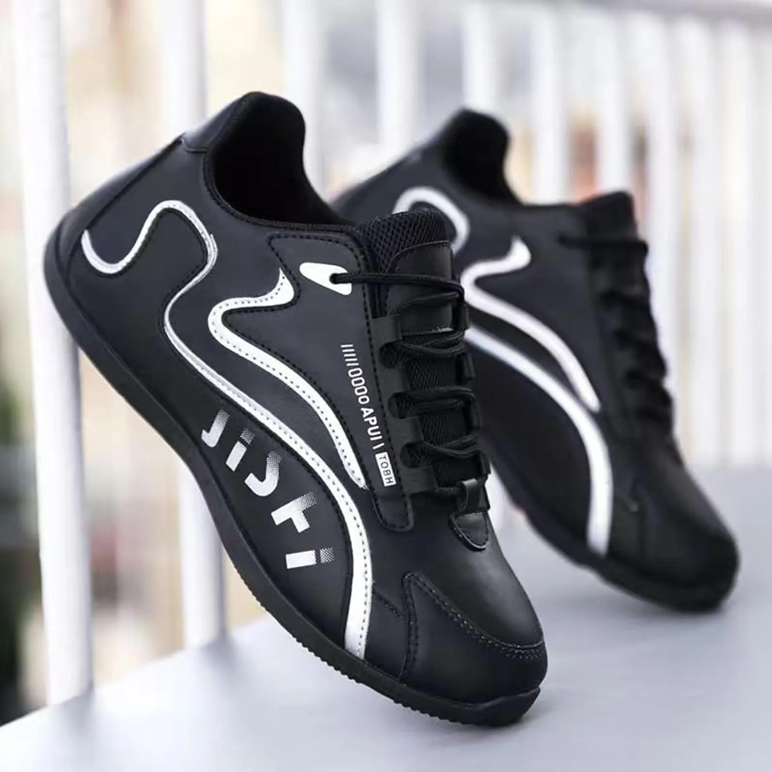 Men's Casual New Shoes White Fashionable Sports Shoes Leather for Men Sports Canvas Shies Sneaker