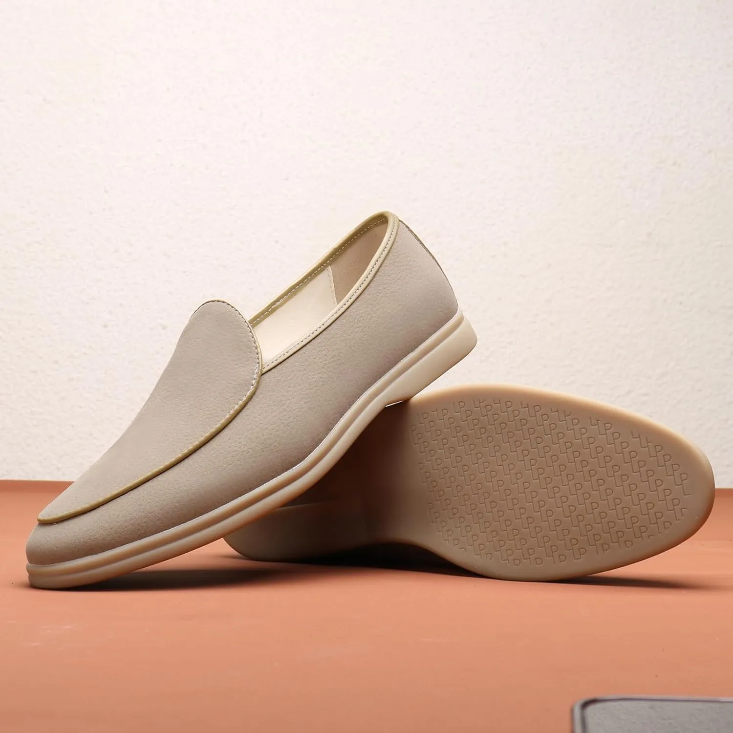 Men's Fashion Suede Leather Slip On Penny Loafers Casual Driving Shoes Moccasins Dress Shoes Comfortable Round Toe Breathable Formal Shoes for Prom Wedding Business