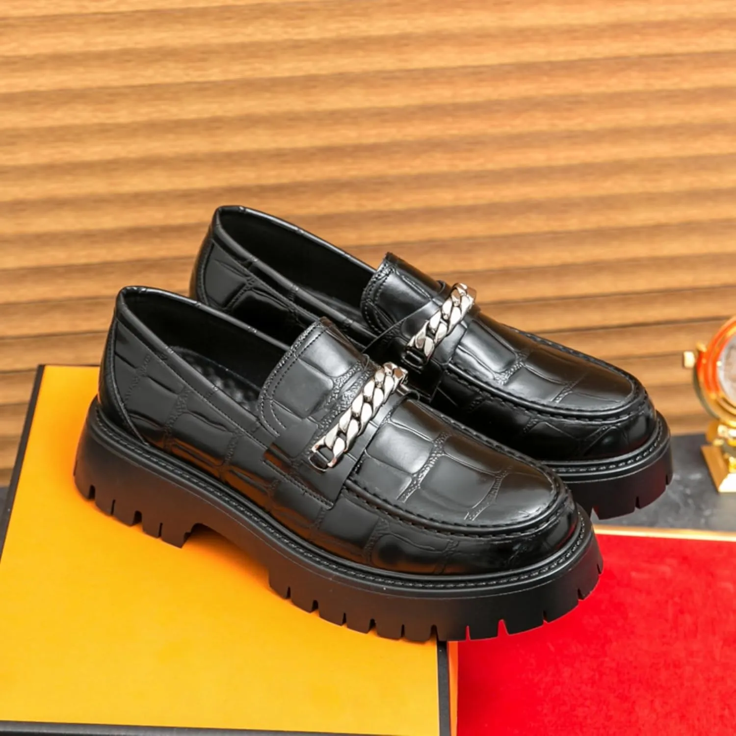 Men's Fashion Textured Leather Lug Sole Platform Comfort Slip - On Loafers Dress Shoes