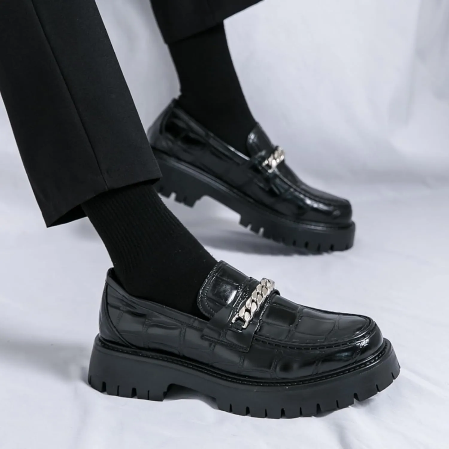 Men's Fashion Textured Leather Lug Sole Platform Comfort Slip - On Loafers Dress Shoes