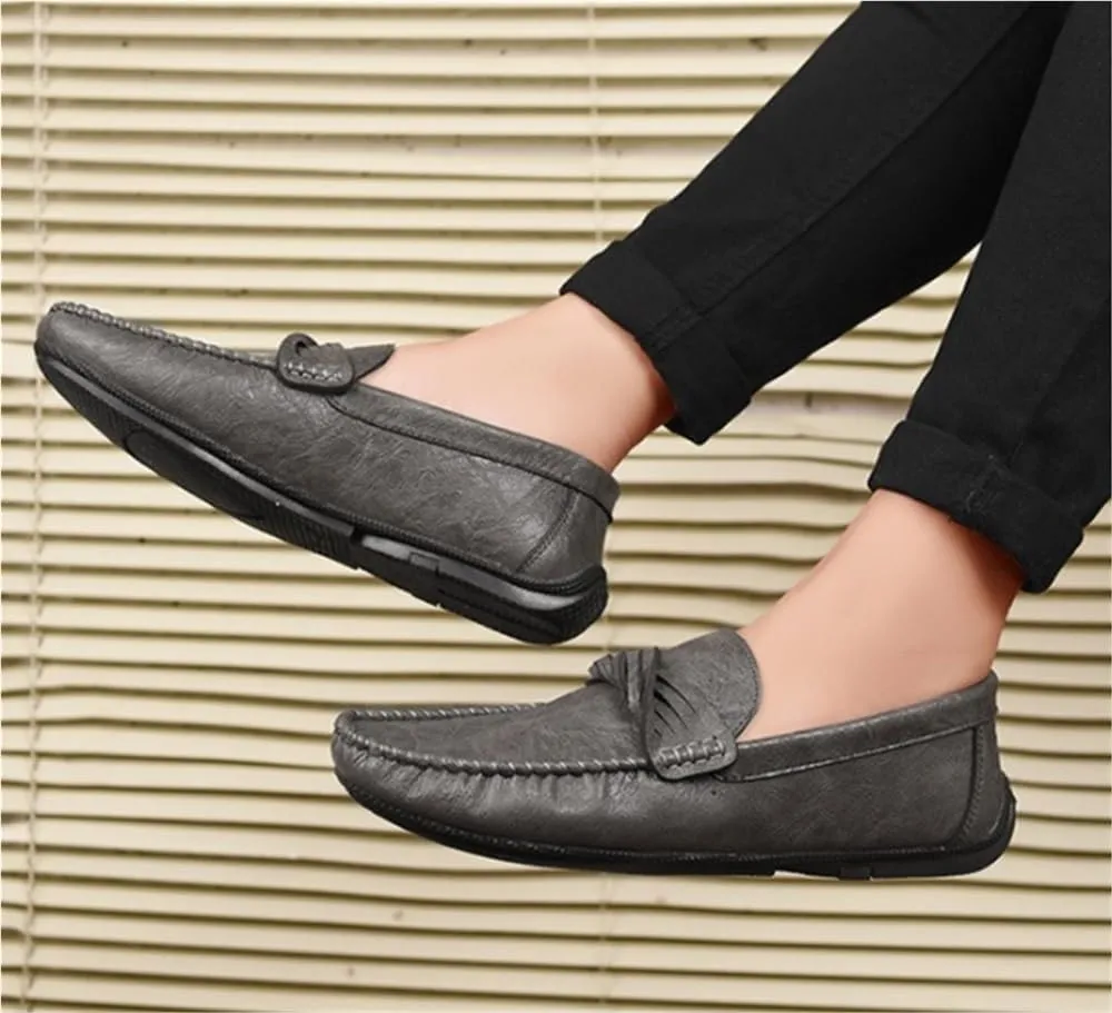 Mens Loafers Round Toe Moccasins Simple Vegan Leather Anti-Slip Flat Heel Slip-on for Business Casual Office Work Wedding