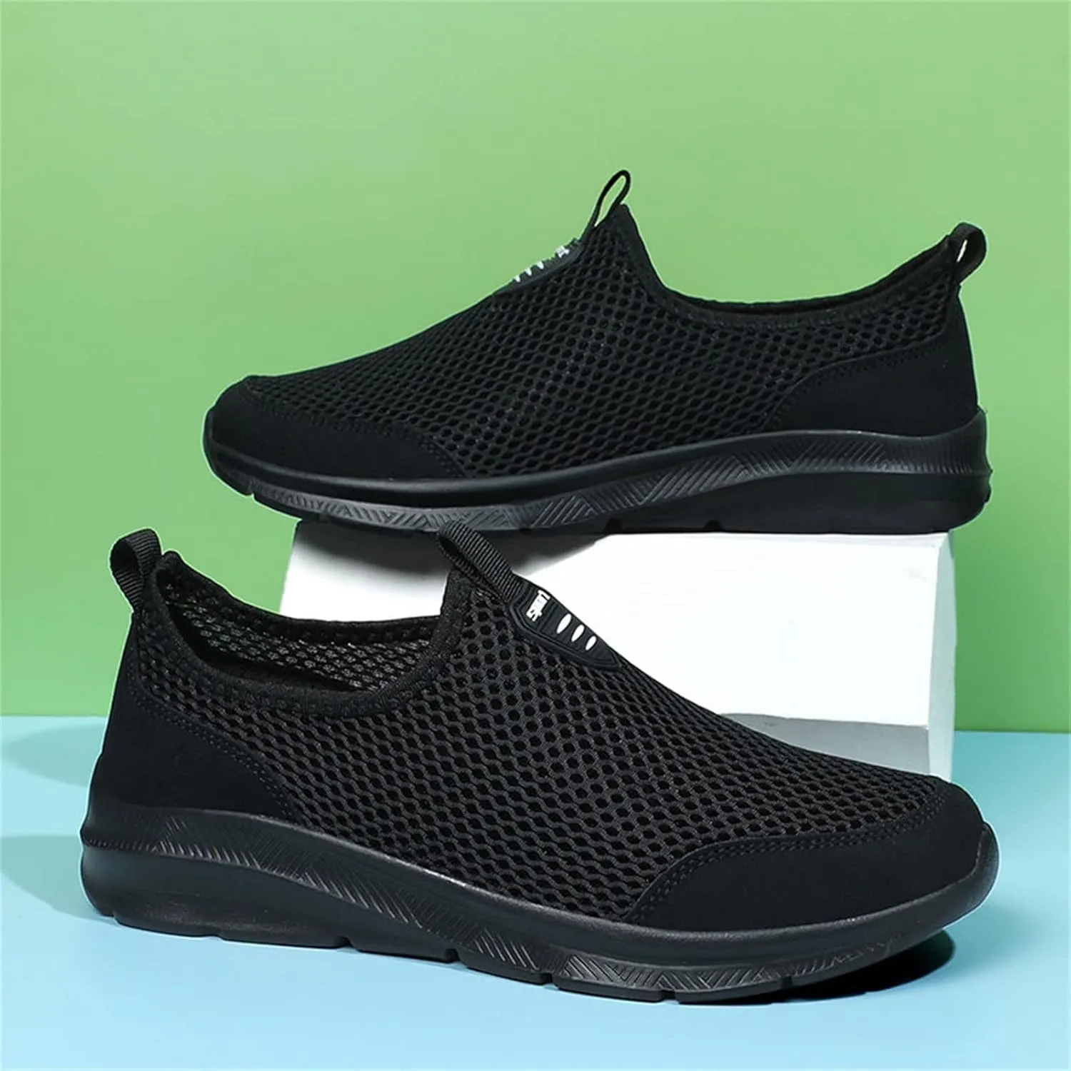 Men's Running Shoes Casual Slip on Walking Tennis Gym Sneakers Lightweight Breathable Mesh Workout Sports Sneakers