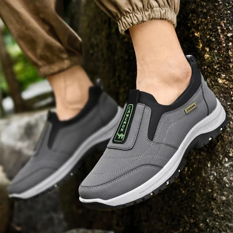 Men's Slip-On Walking Shoes, Lightweight Comfort Breathable Loafers Non-Slip Hiking Shoes