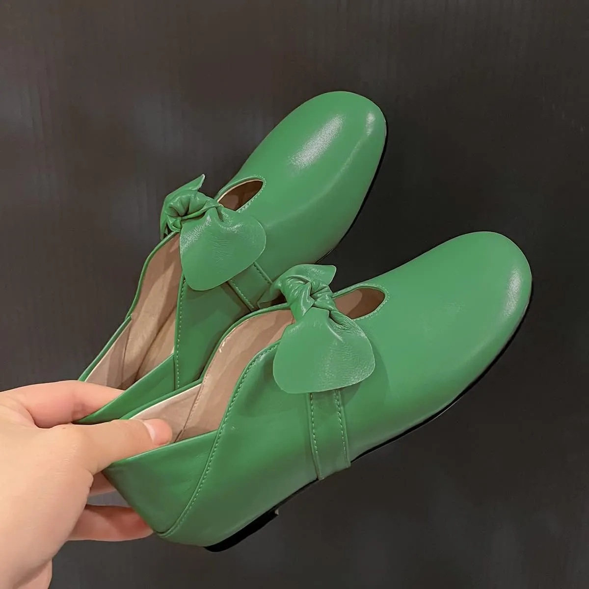 MOOMMO Women Comfortable Bow Flat Loafers Square Closed Toe Slip On Penny Loafers Cutout Flat Heel Dress Loafer Flats Bowknot Office Ladies Girls Casual Club Church Driving Flats Cute Summer 4-13 M US