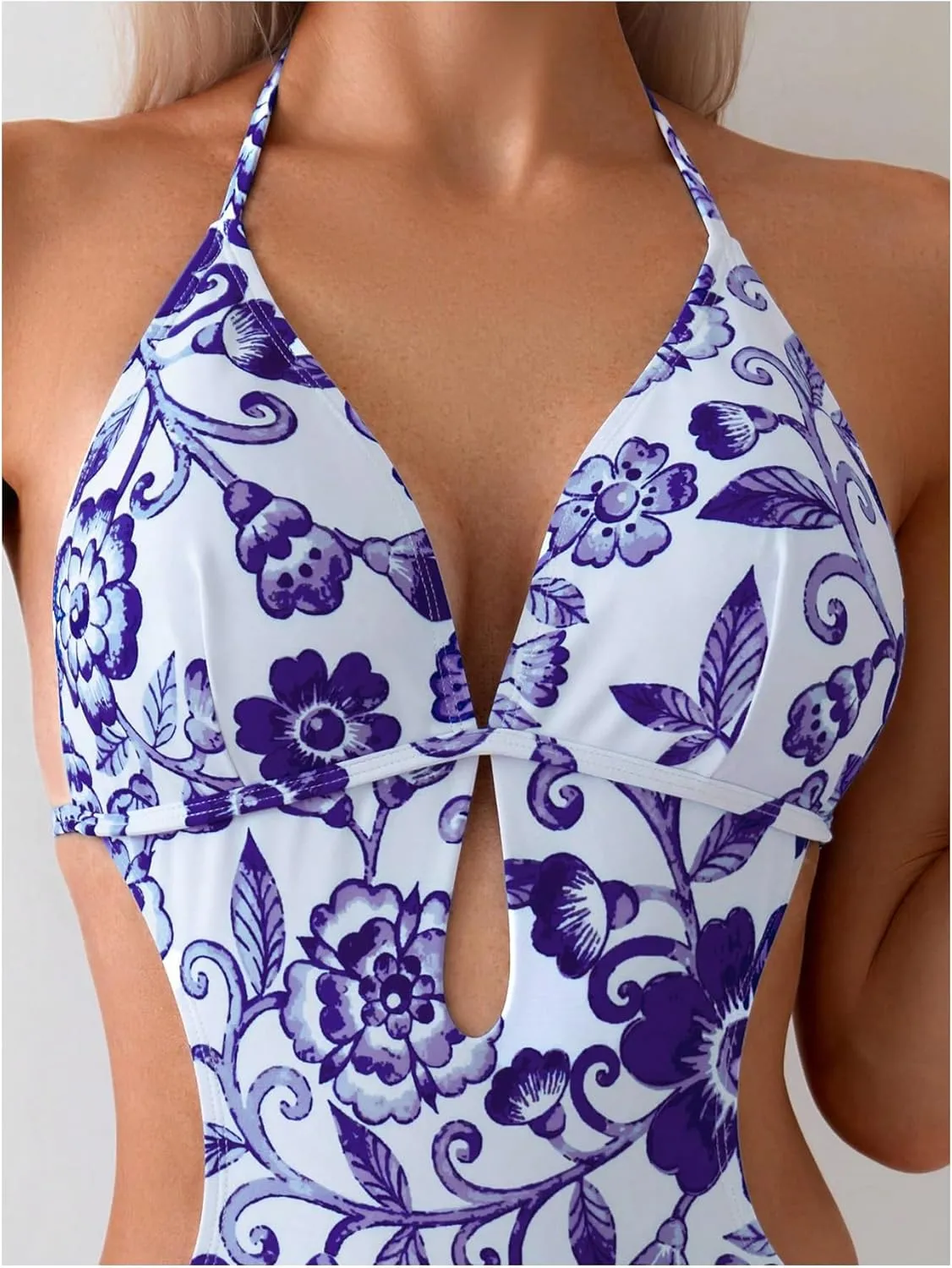 OYOANGLE Women's Floral Print Halter Neck One Piece Swimsuits Cut Out tie Backless Bathing Suit Beach Monokini