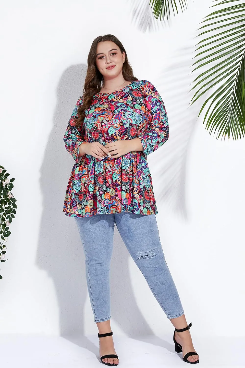 Plus Size Tunic Tops for Women 3/4 Sleeve Loose Fit Swing Tunics Dressy Casual Floral Top to Wear with Leggings