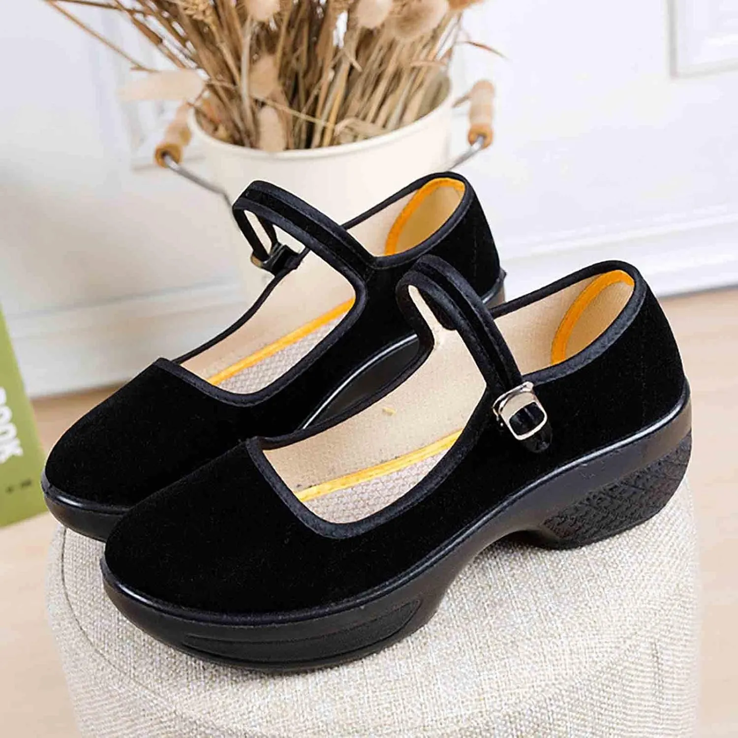 Women's Dance Shoes Sneakers Breathable Jazz Lady Athletic Walking Dancing Shoes Casual Comfortable Shoe