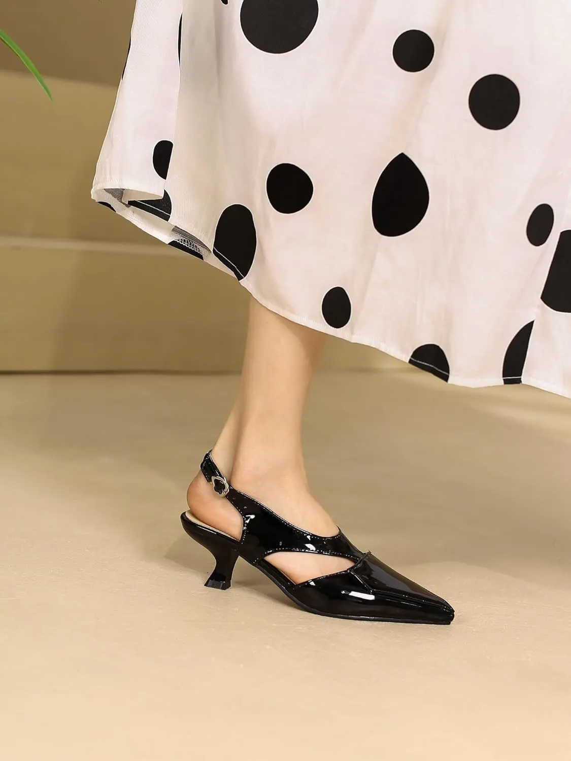 Women's JS138 Buckle Low Top Comfort Pu Low Kitten Heeled Sandals
