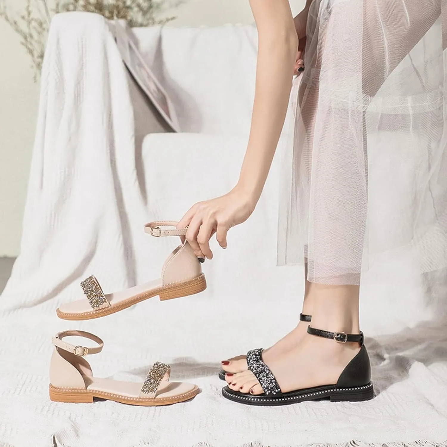 Women's Roman Ankle Strap Sandals Round Rhinestones Sparkling Backless Low Heel Fairy Storm Fashion Beach Sandals