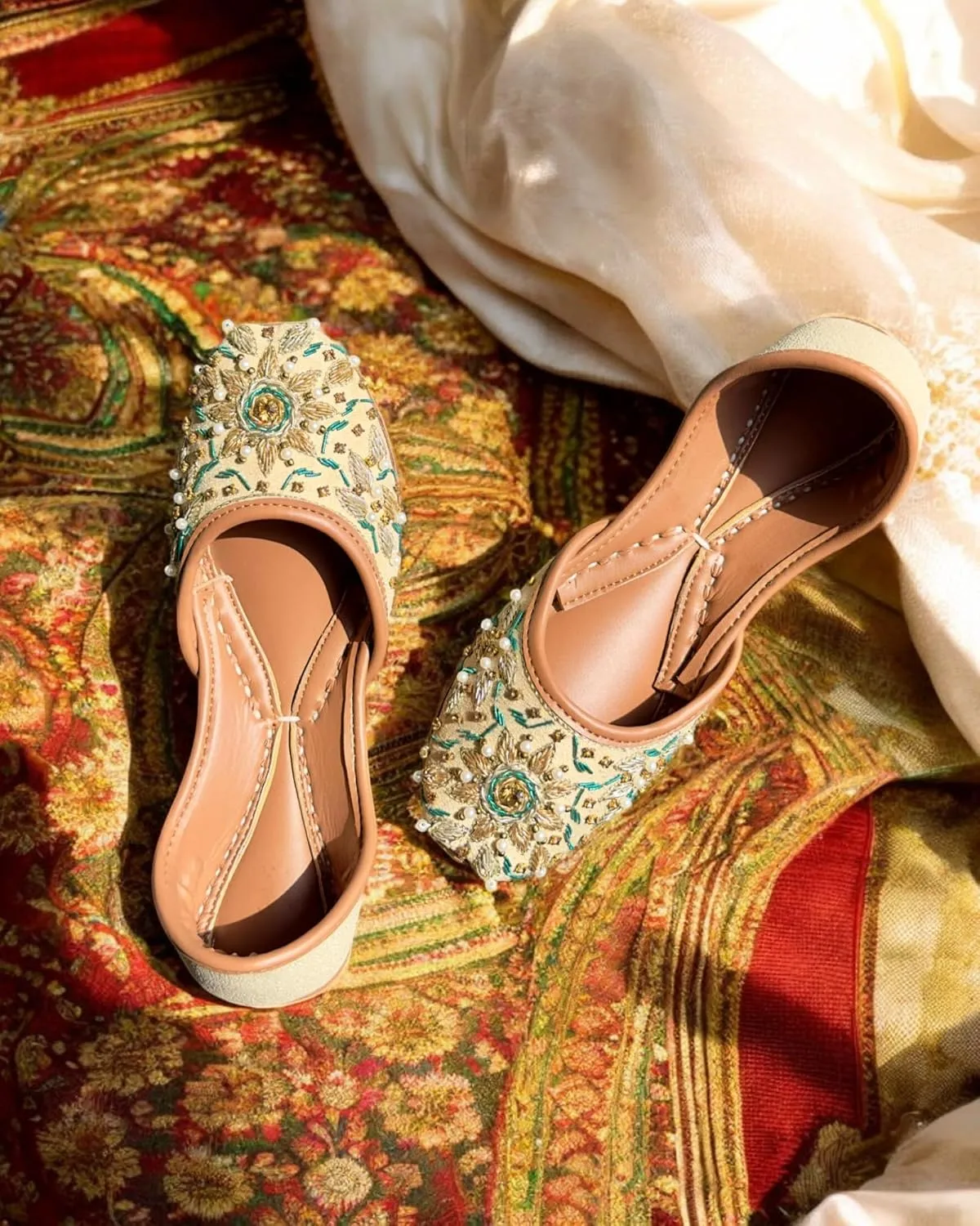 Women's Slip On Traditional Handmade Khussa Bridal Mojari Punjabi Jutti Ethnic Ballet Flats