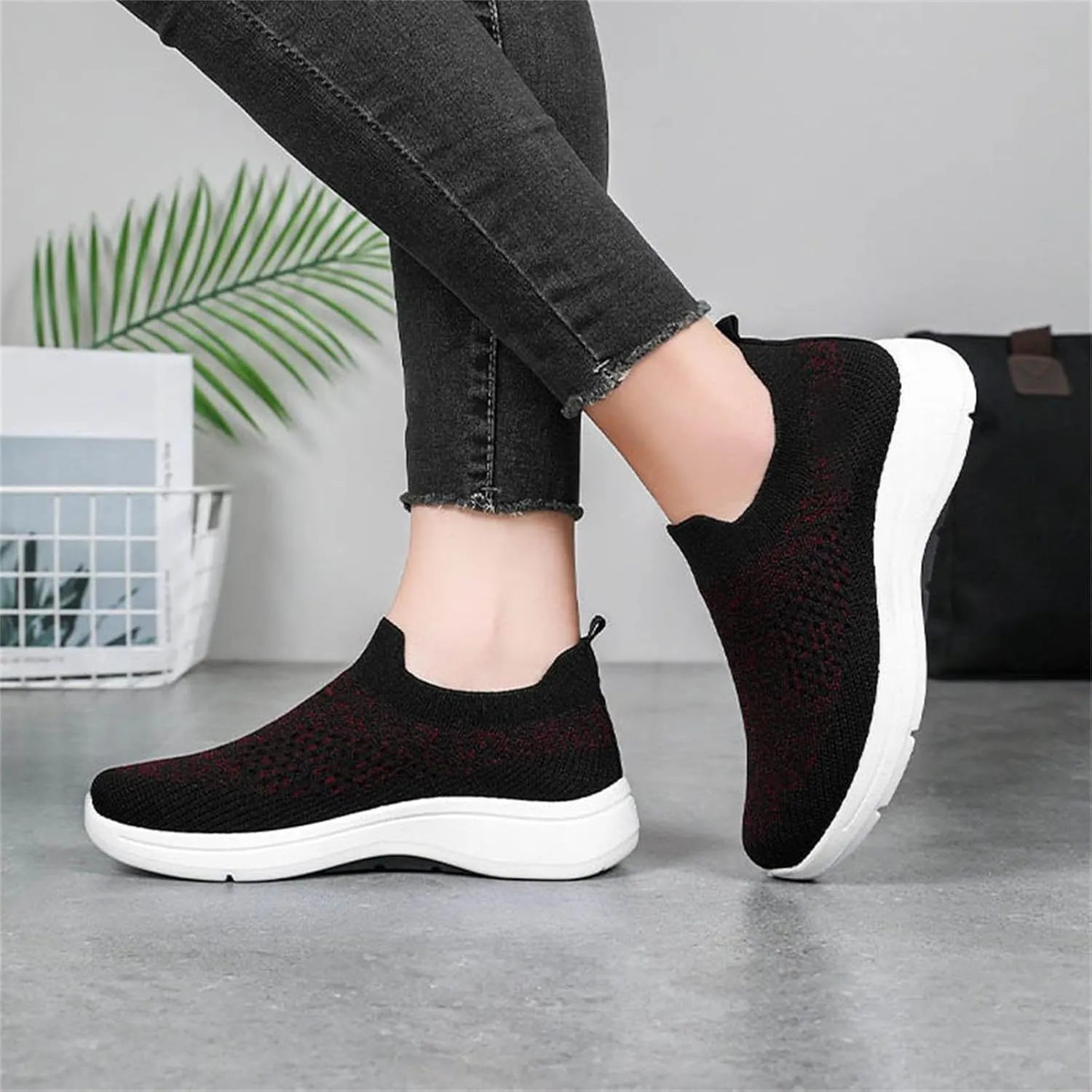 Womens Sneakers Tennis Walking Workout Gym Shoes Slip On Lightweight Comfortable Athletic Sports Running Shoes