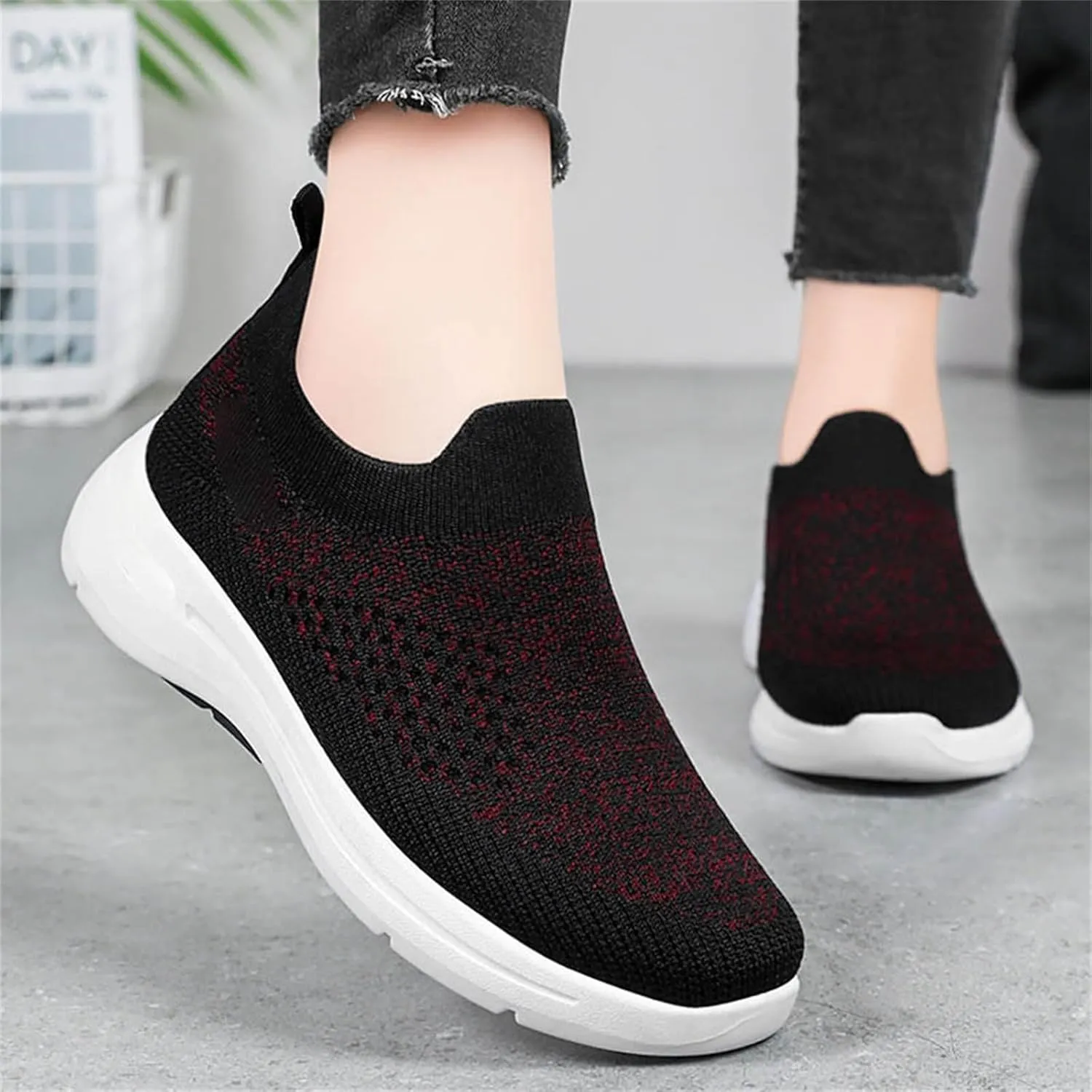 Womens Sneakers Tennis Walking Workout Gym Shoes Slip On Lightweight Comfortable Athletic Sports Running Shoes